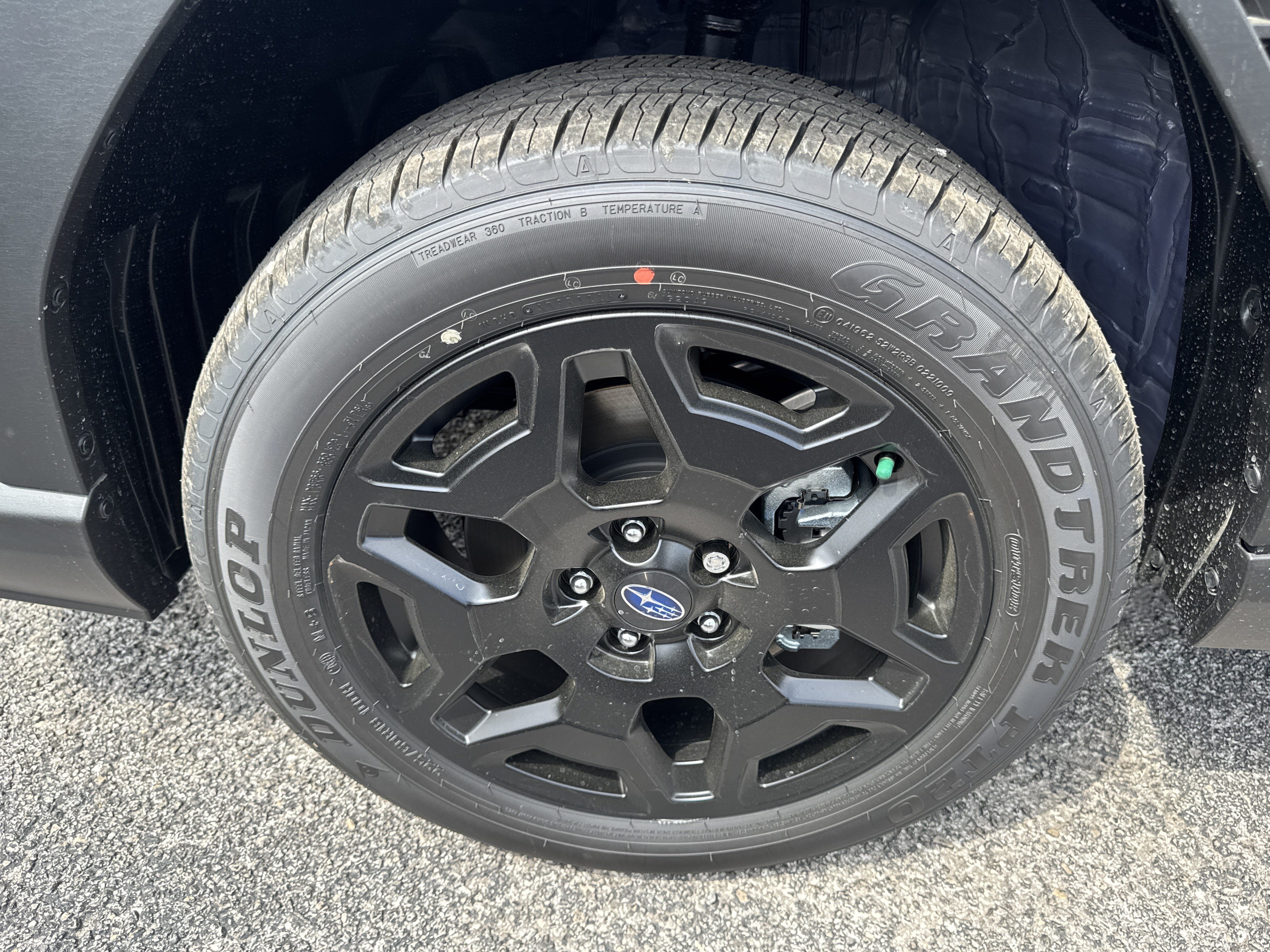 New 2026 Subaru Outback Limited AWD/4WD image 10