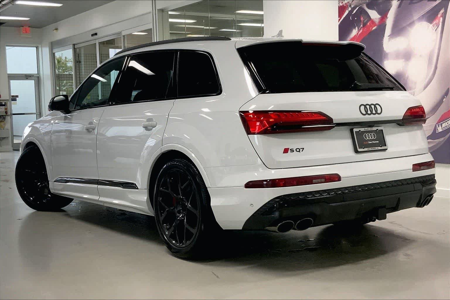 New 2026 Audi SQ7 Premium Plus image 4