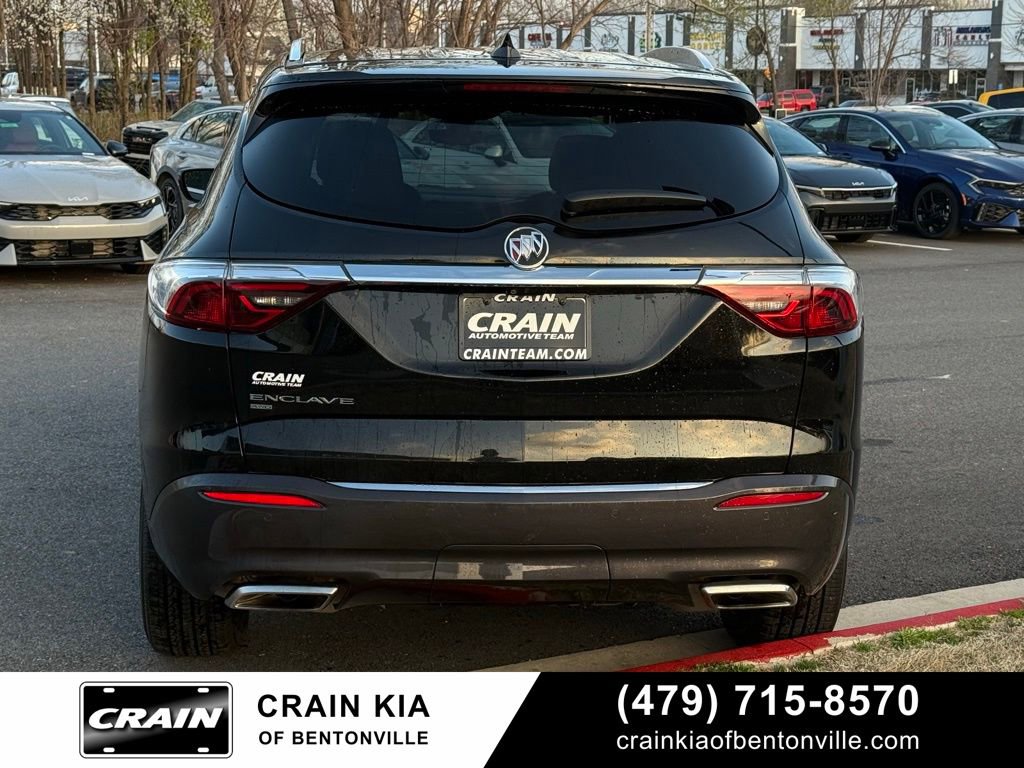 Used 2024 Buick Enclave Premium image 6