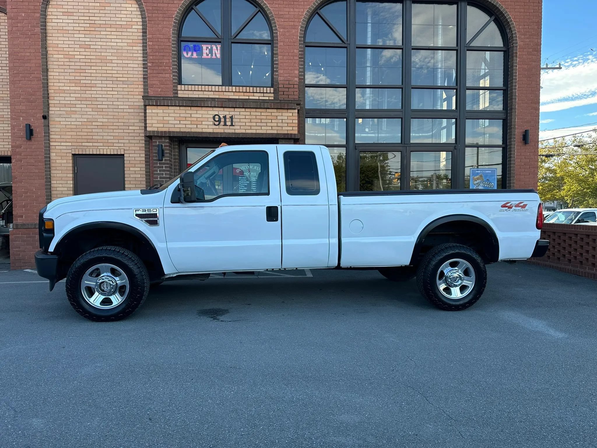 Used 2008 Ford F350 XLT AWD/4WD image 4