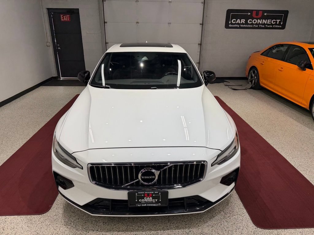 Used 2019 Volvo S60 T6 R-Design AWD/4WD image 7