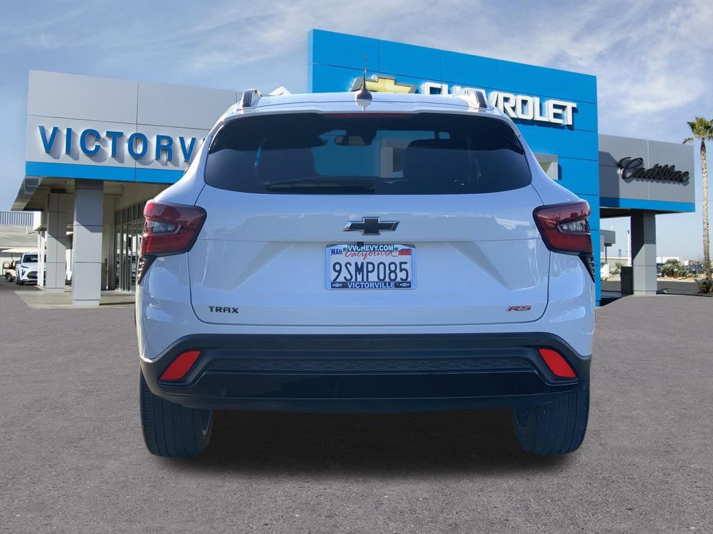 Used 2025 Chevrolet Trax RS w/ Driver Confidence Package FWD image 6