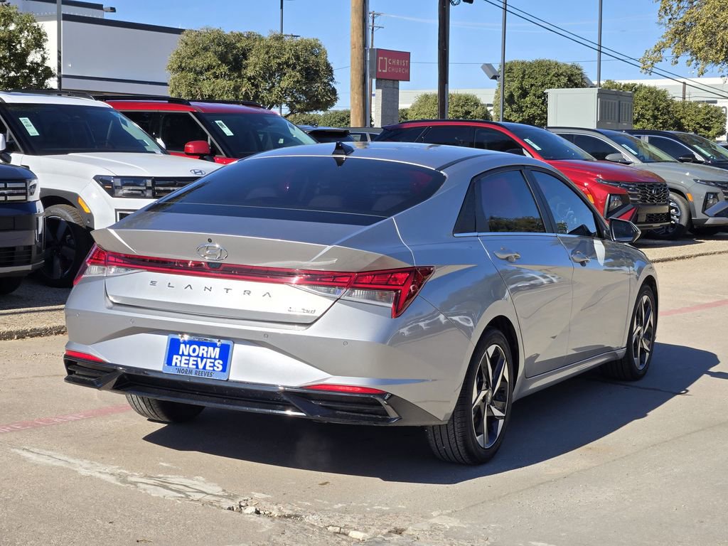 Certified 2021 Hyundai Elantra Limited w/ Cargo Package image 6