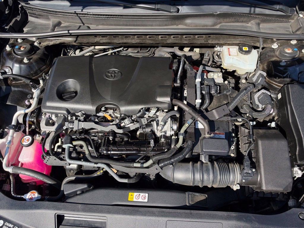 Used 2022 Toyota Camry SE FWD image 17