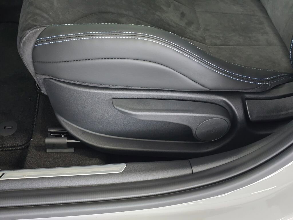 New 2026 Hyundai Elantra N Base image 21