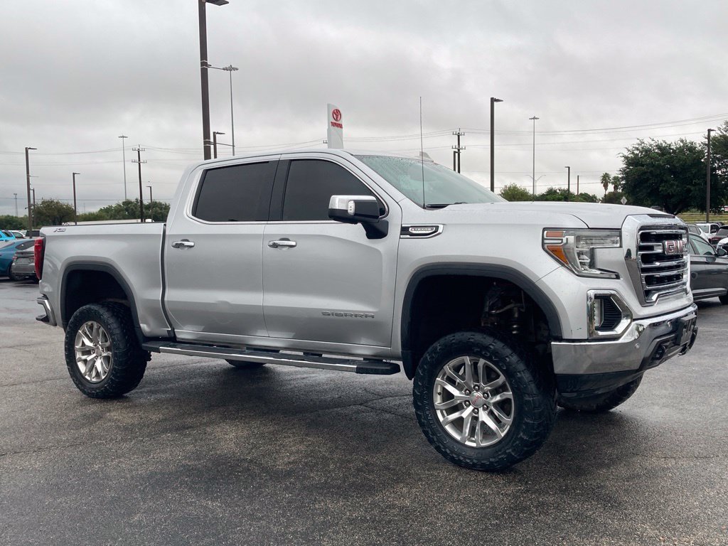 Used 2020 GMC Sierra 1500 SLT AWD/4WD image 2