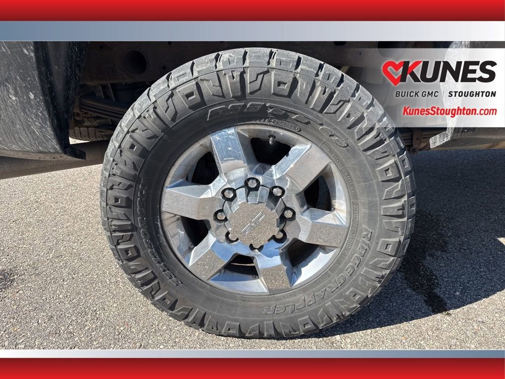 Used 2014 GMC Sierra 2500 SLT w/ SLT Convenience Package image 14