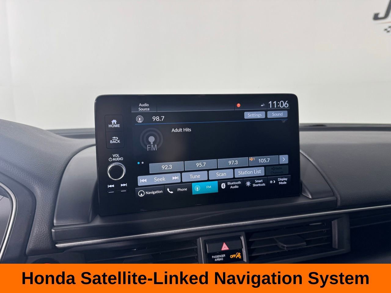 Used 2025 Honda Pilot Elite image 17