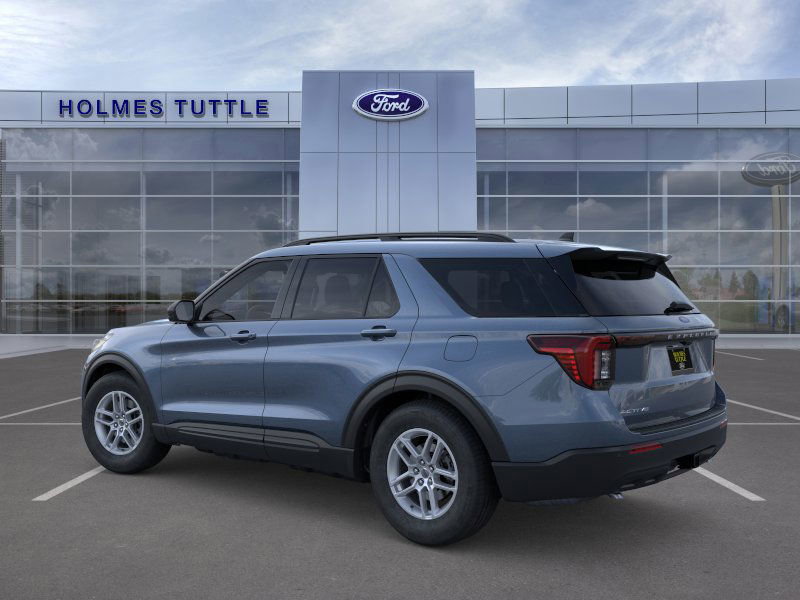 New 2026 Ford Explorer Active image 4