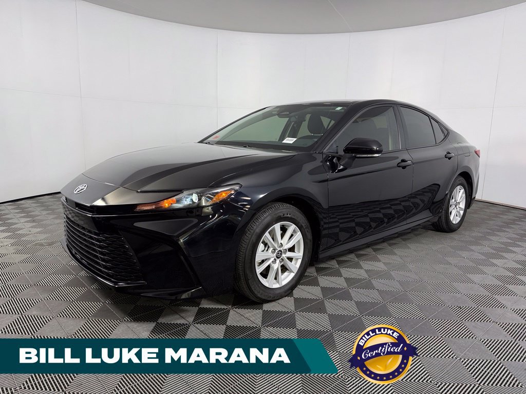 Used 2026 Toyota Camry LE FWD image 1
