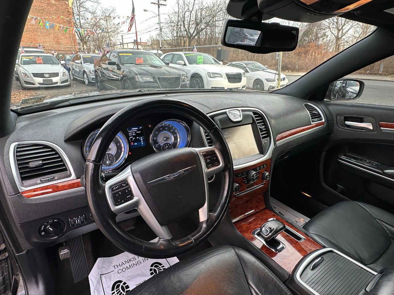 Used 2014 Chrysler 300 RWD image 19