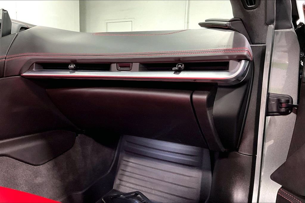 Used 2023 Chevrolet Corvette Stingray Premium Conv w/ Z51 Performance Package image 18