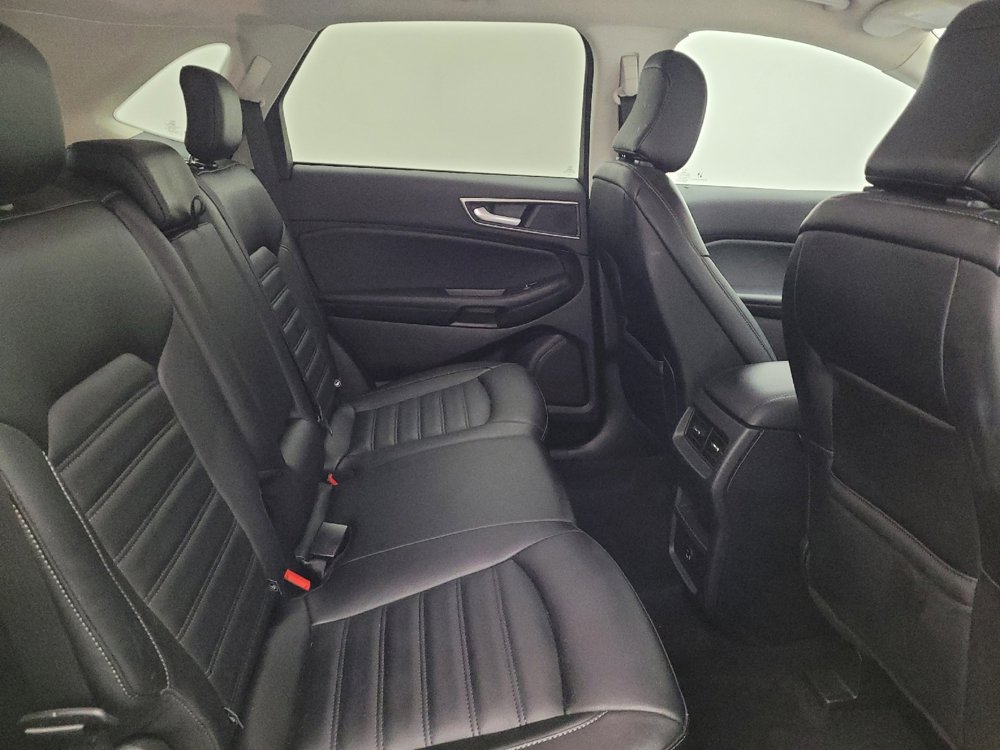 Used 2022 Ford Edge SEL w/ Cargo Accessory Package image 19