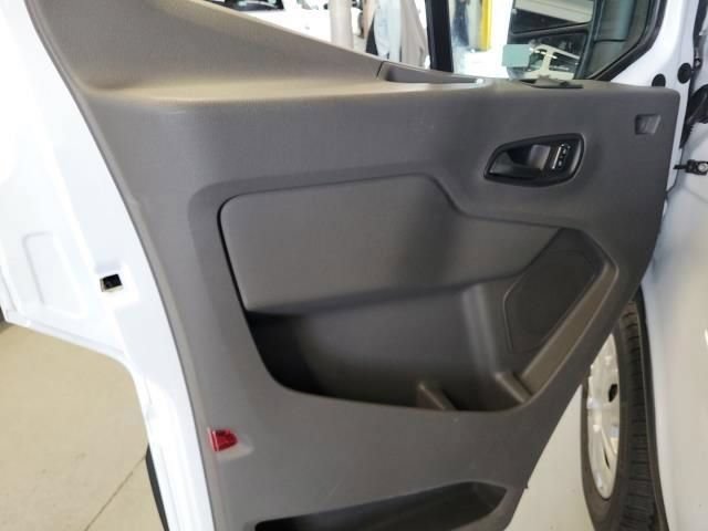 Used 2025 Ford Transit 250 Low Roof w/ Exterior Upgrade Package RWD image 9