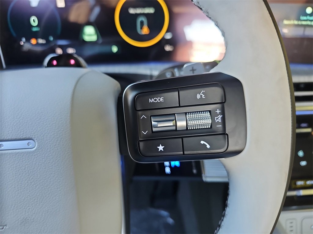 New 2025 Hyundai Santa Fe Calligraphy image 20