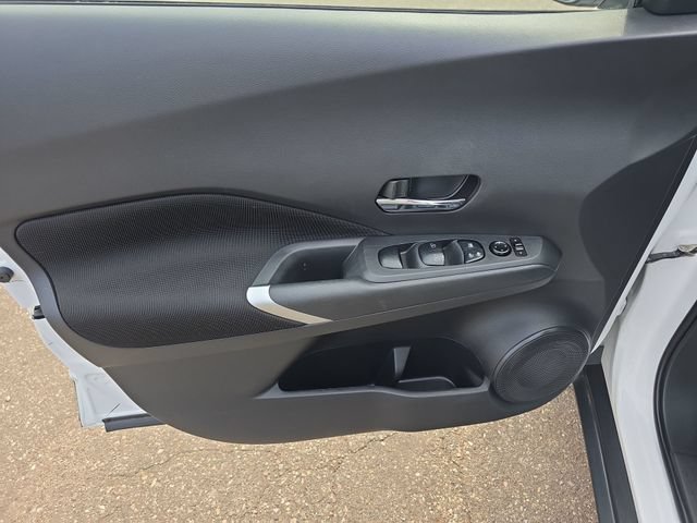 Certified 2023 Nissan Kicks SV FWD image 13