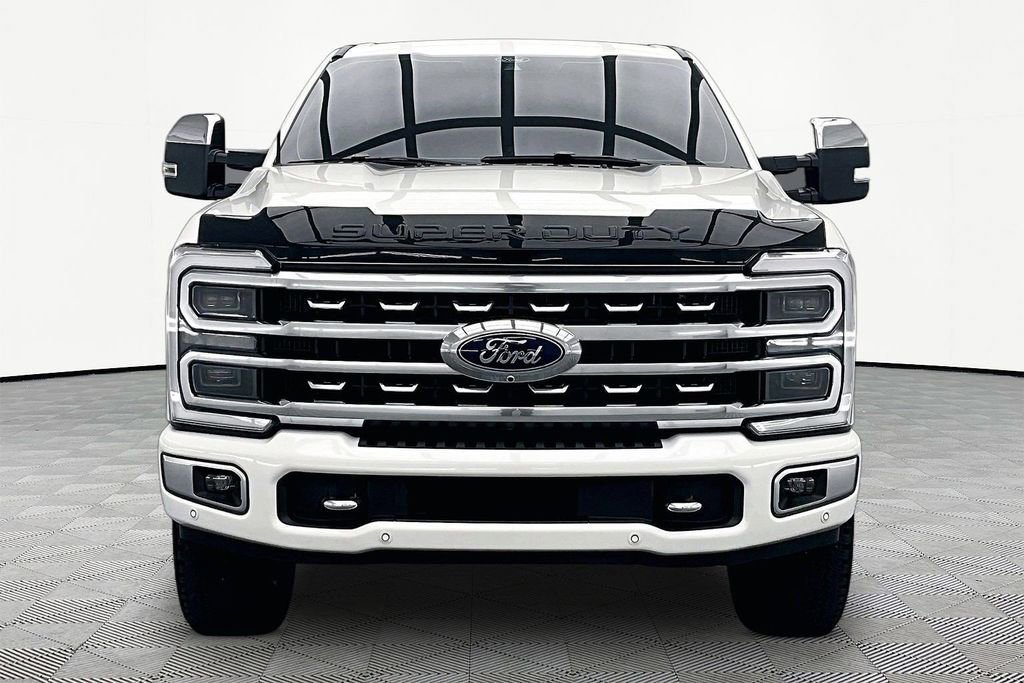 Certified 2024 Ford F250 Platinum AWD/4WD image 3