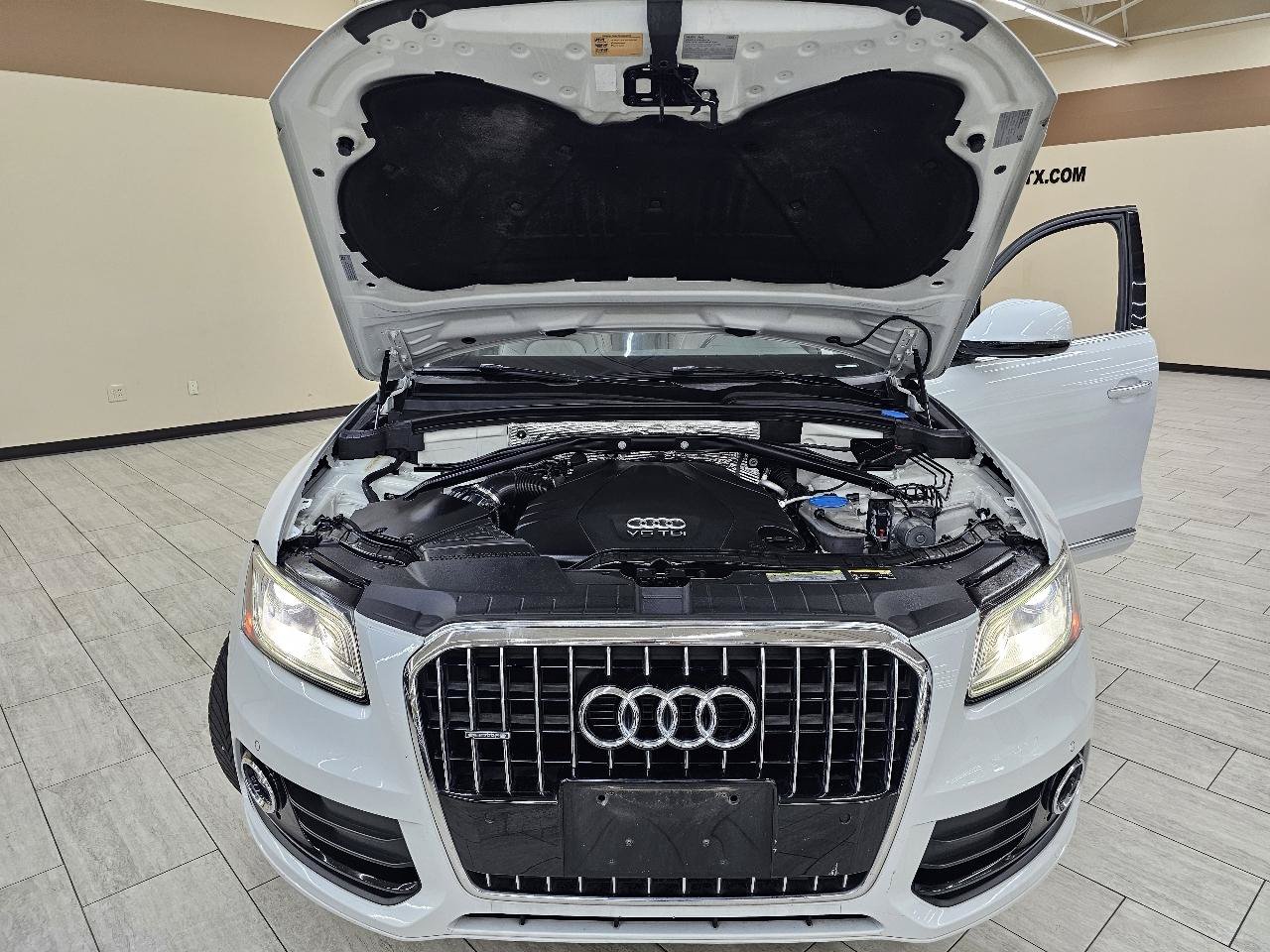Used 2015 Audi Q5 TDI Premium Plus w/ Technology Package AWD/4WD image 42