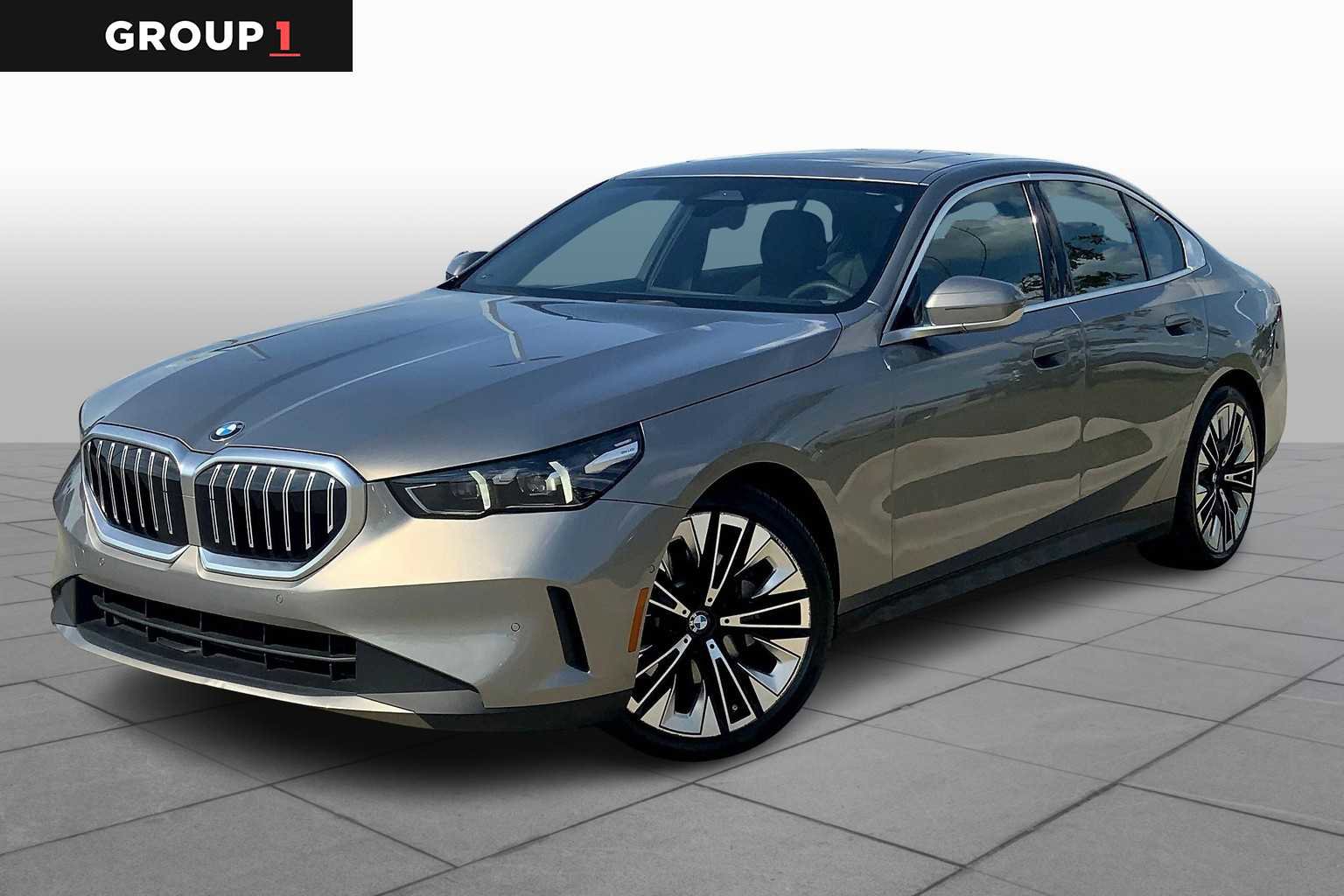 Used 2024 BMW 530i w/ Convenience Package
