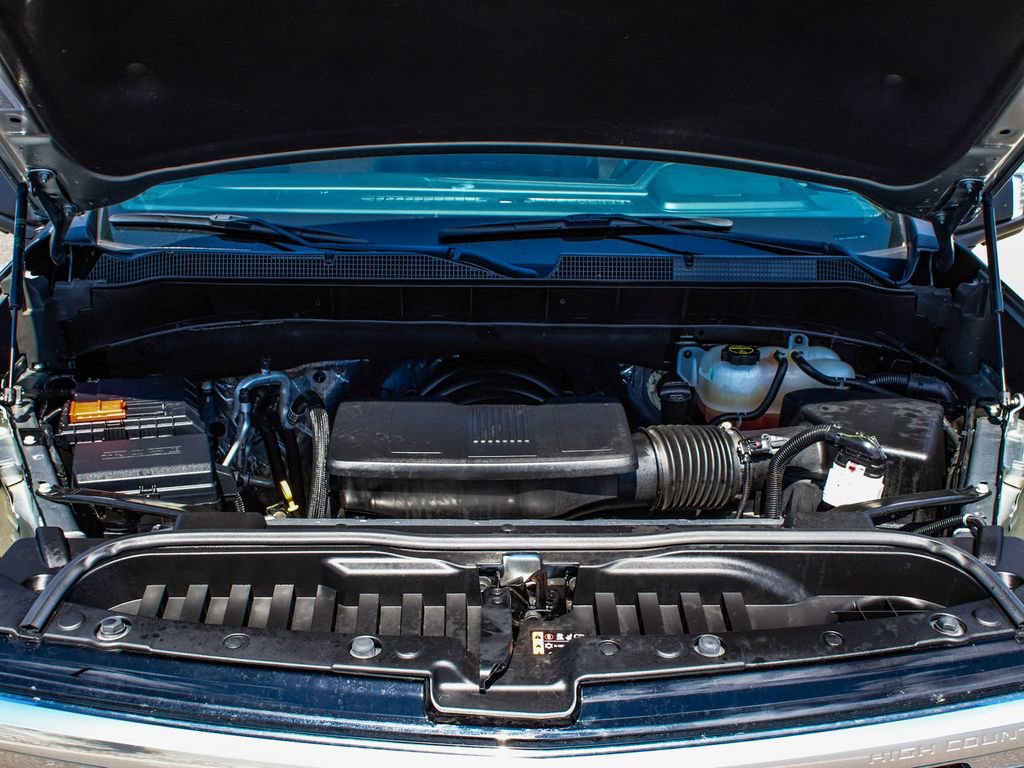Used 2025 Chevrolet Silverado 1500 High Country image 44