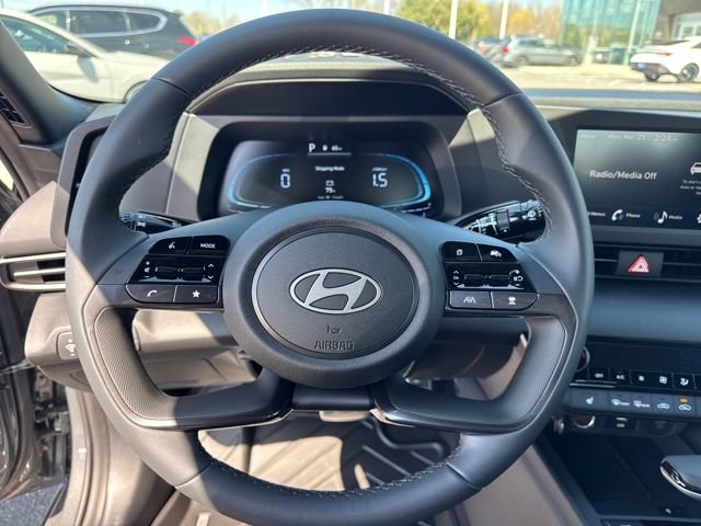 New 2026 Hyundai Elantra SEL Sport Premium FWD image 16