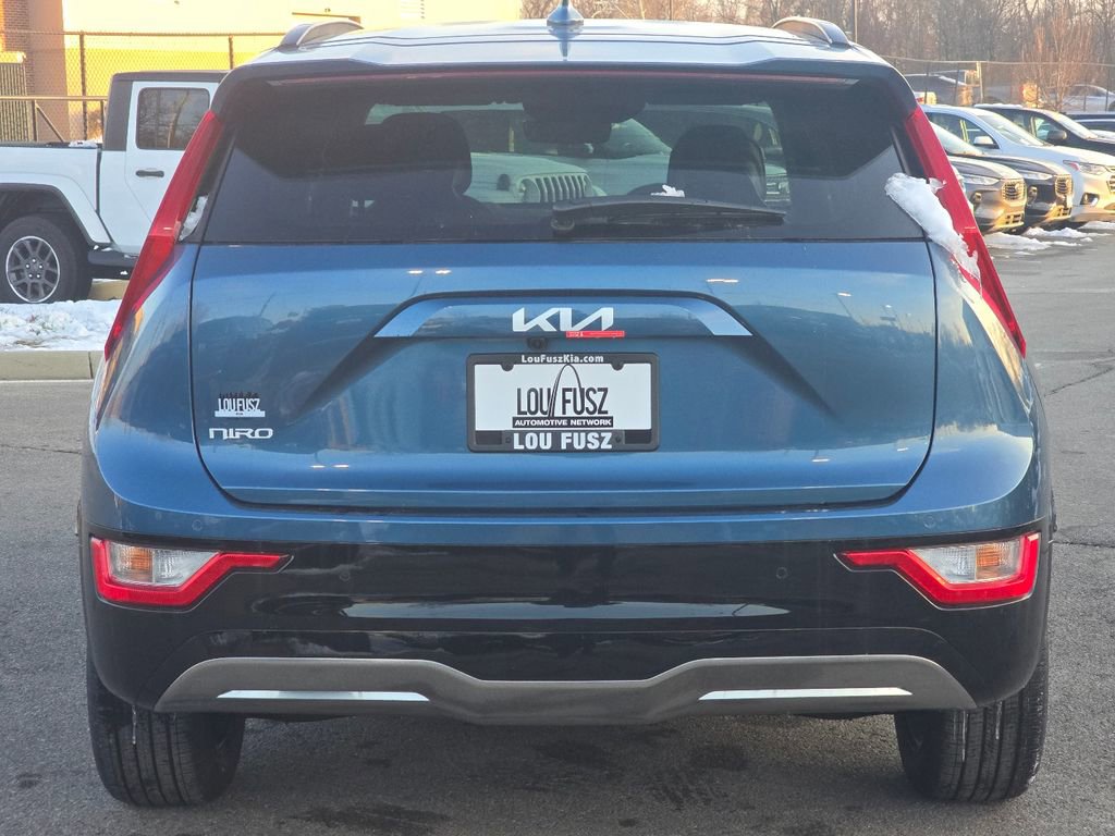 New 2025 Kia Niro Wind image 14