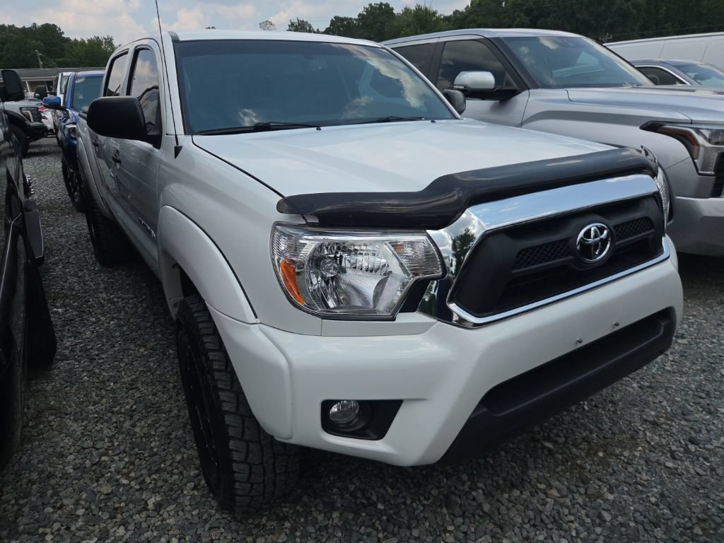 Used 2013 Toyota Tacoma 4x4 Double Cab w/ TRD Off-Road Pkg image 2