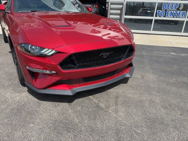 Used 2020 Ford Mustang GT Premium w/ GT Performance Package RWD image 5
