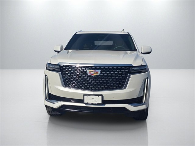 Used 2024 Cadillac Escalade Premium Luxury w/ Performance Package image 2