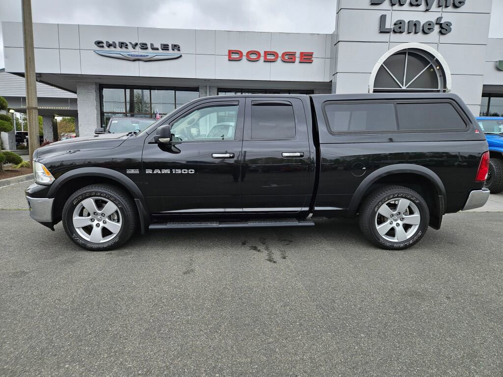 Used 2011 RAM 1500 Classic SLT w/ SLT Plus D←cor Group AWD/4WD image 2