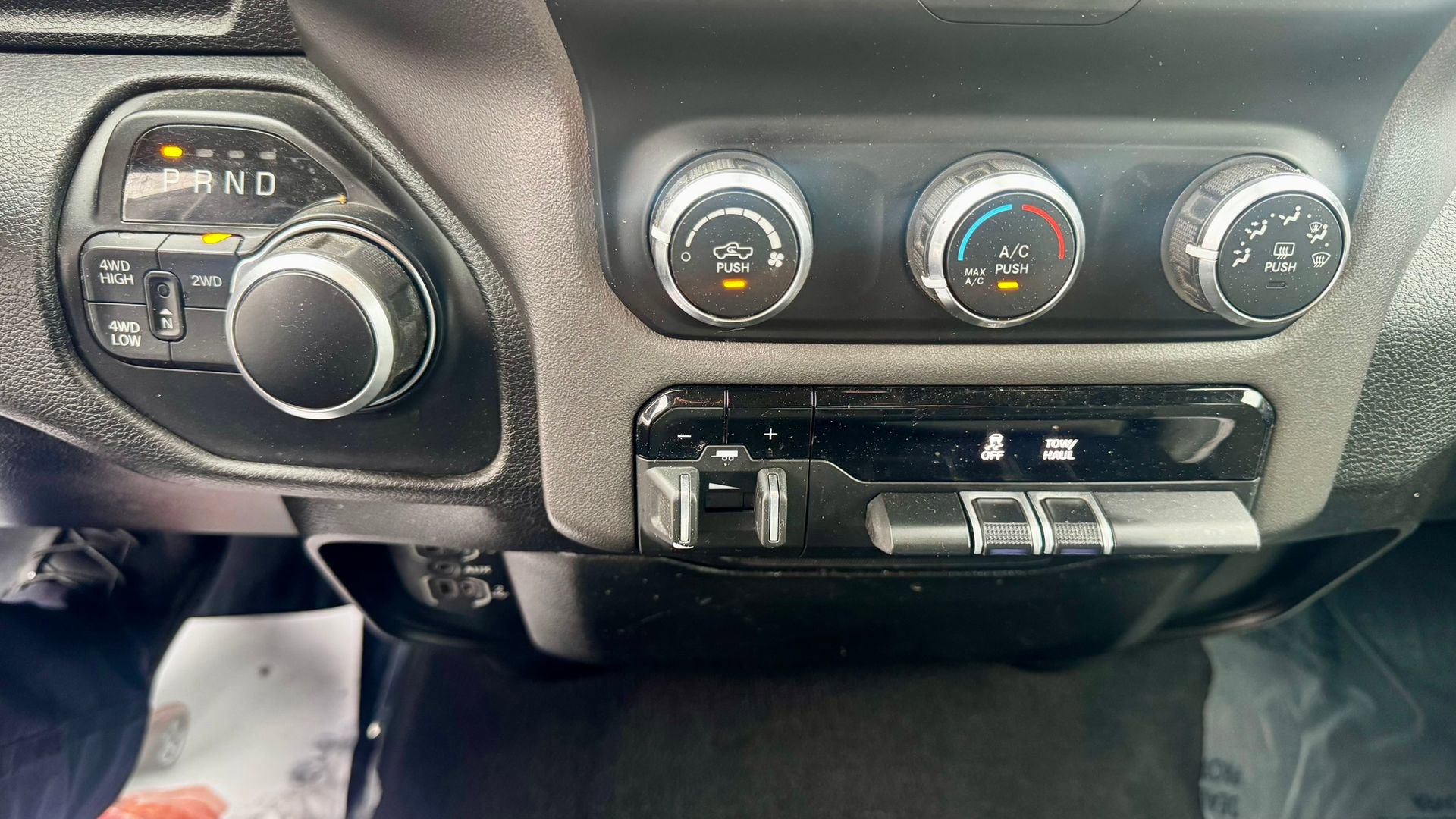 Used 2020 RAM 2500 Big Horn image 34