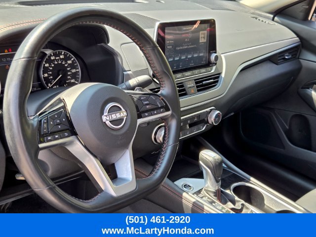 Used 2025 Nissan Altima 2.5 SR FWD image 8