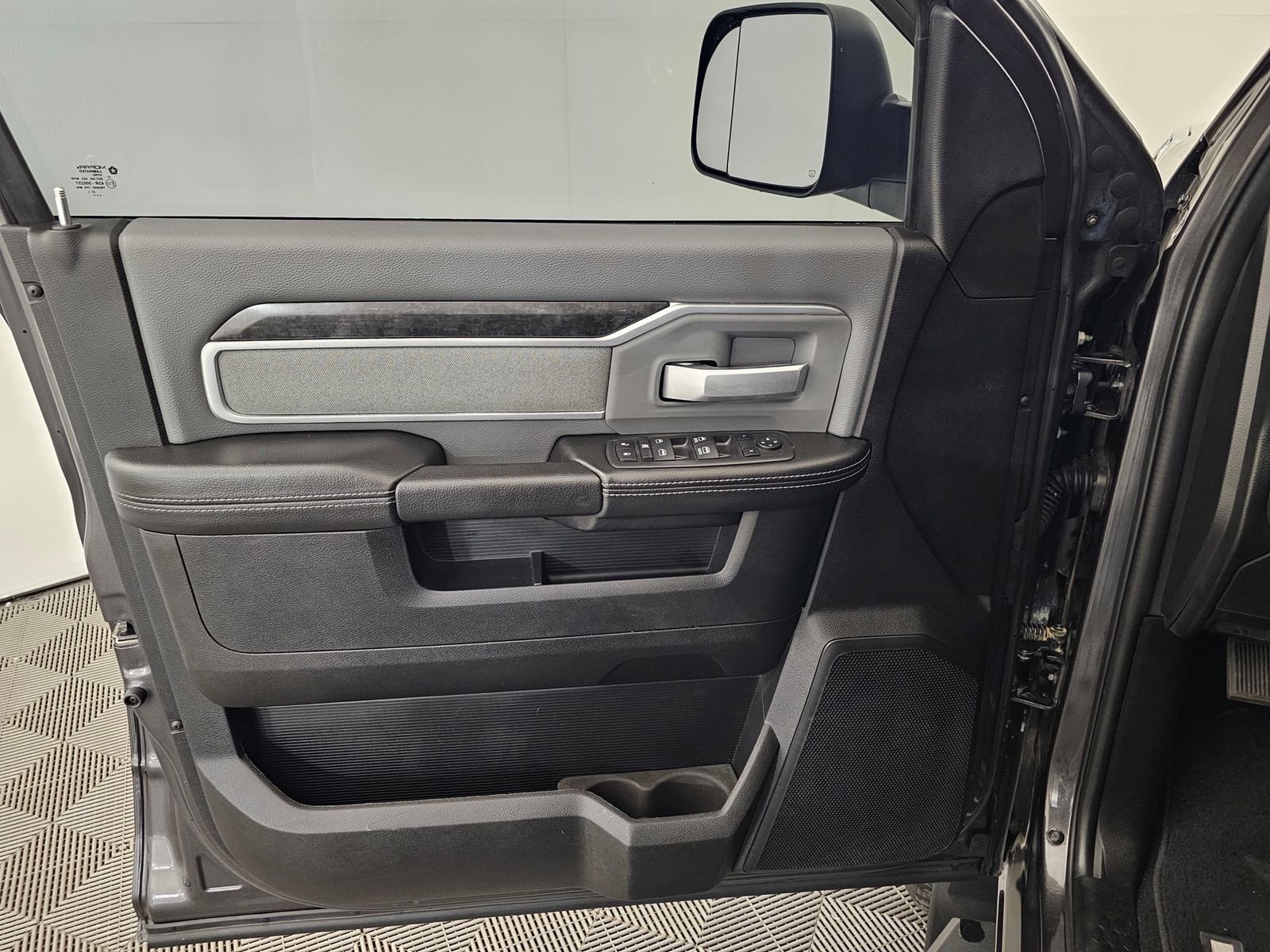 Used 2022 RAM 3500 Big Horn w/ Level C Equiment Group image 16