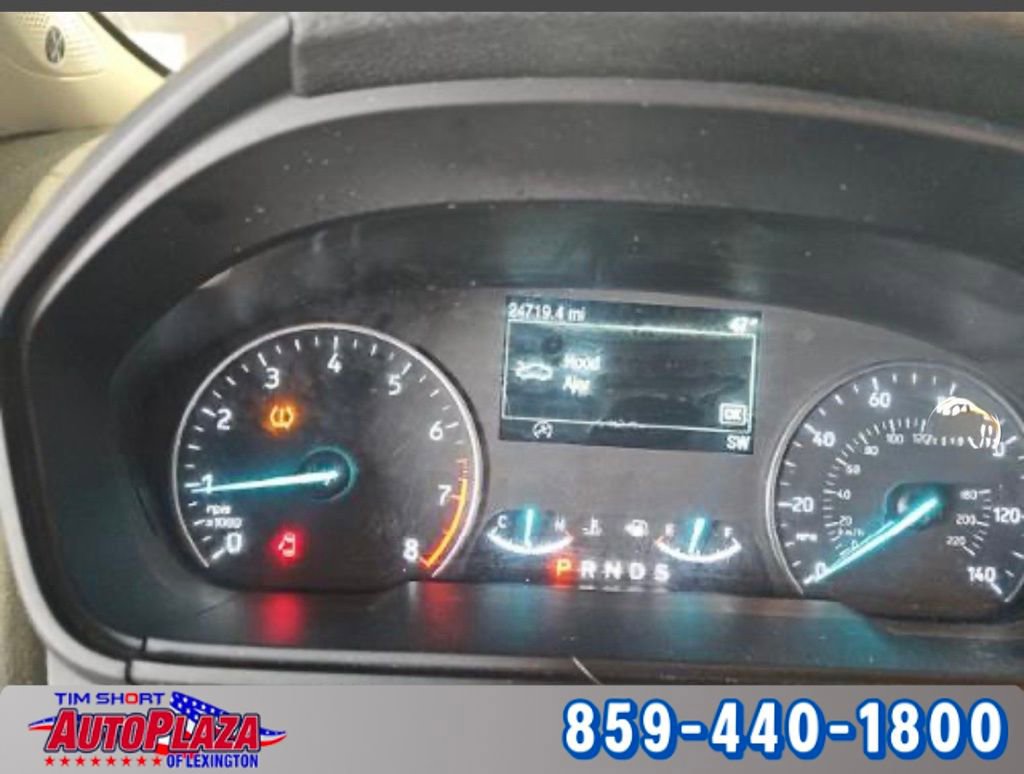 Used 2019 Ford EcoSport Titanium image 2