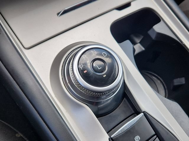 Used 2021 Ford Explorer XLT AWD/4WD image 10