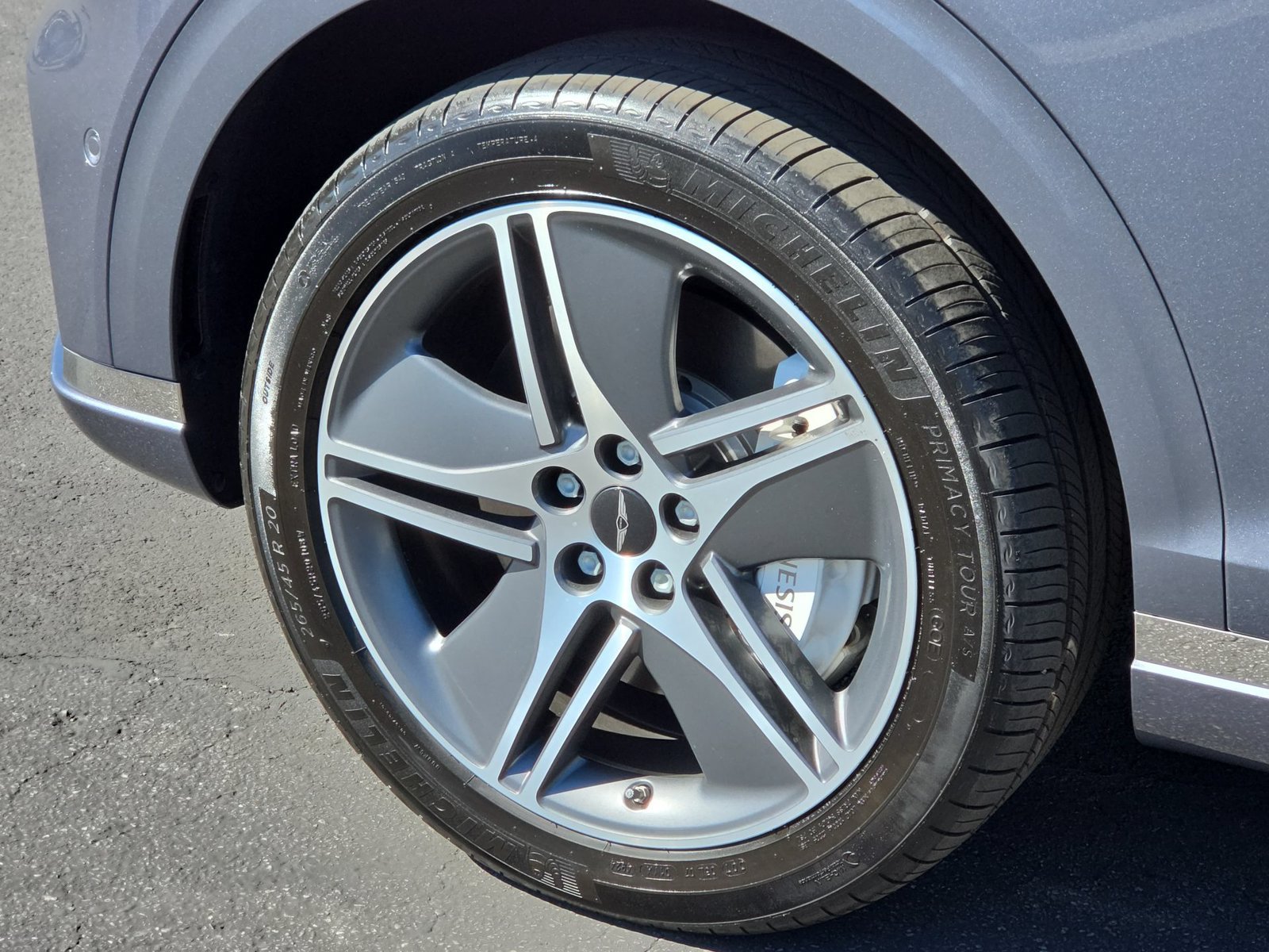 Certified 2026 Genesis Electrified GV70 Advanced AWD/4WD image 12