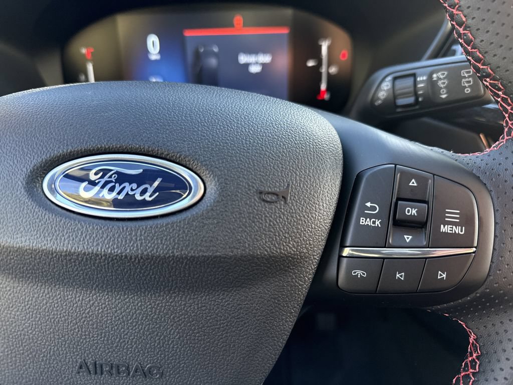 New 2026 Ford Escape ST-Line w/ Tech Pack #1 FWD image 31