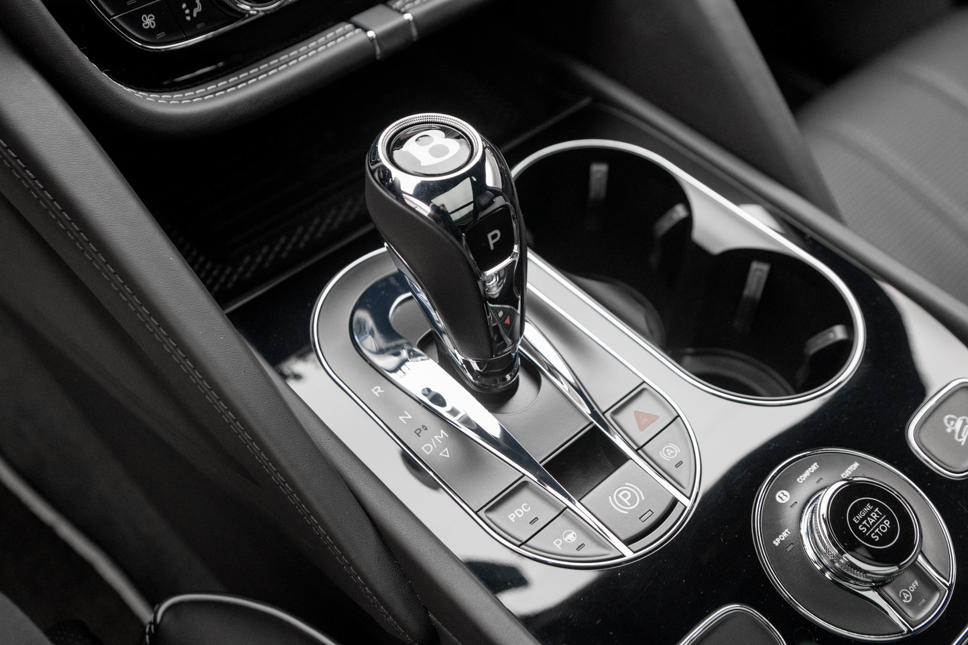 Certified 2022 Bentley Bentayga AWD/4WD image 22