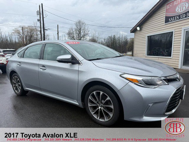 Used 2017 Toyota Avalon XLE FWD image 1
