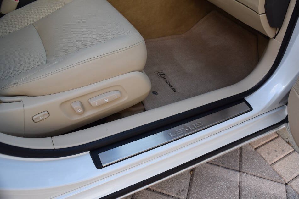 Used 2010 Lexus ES 350 FWD image 54