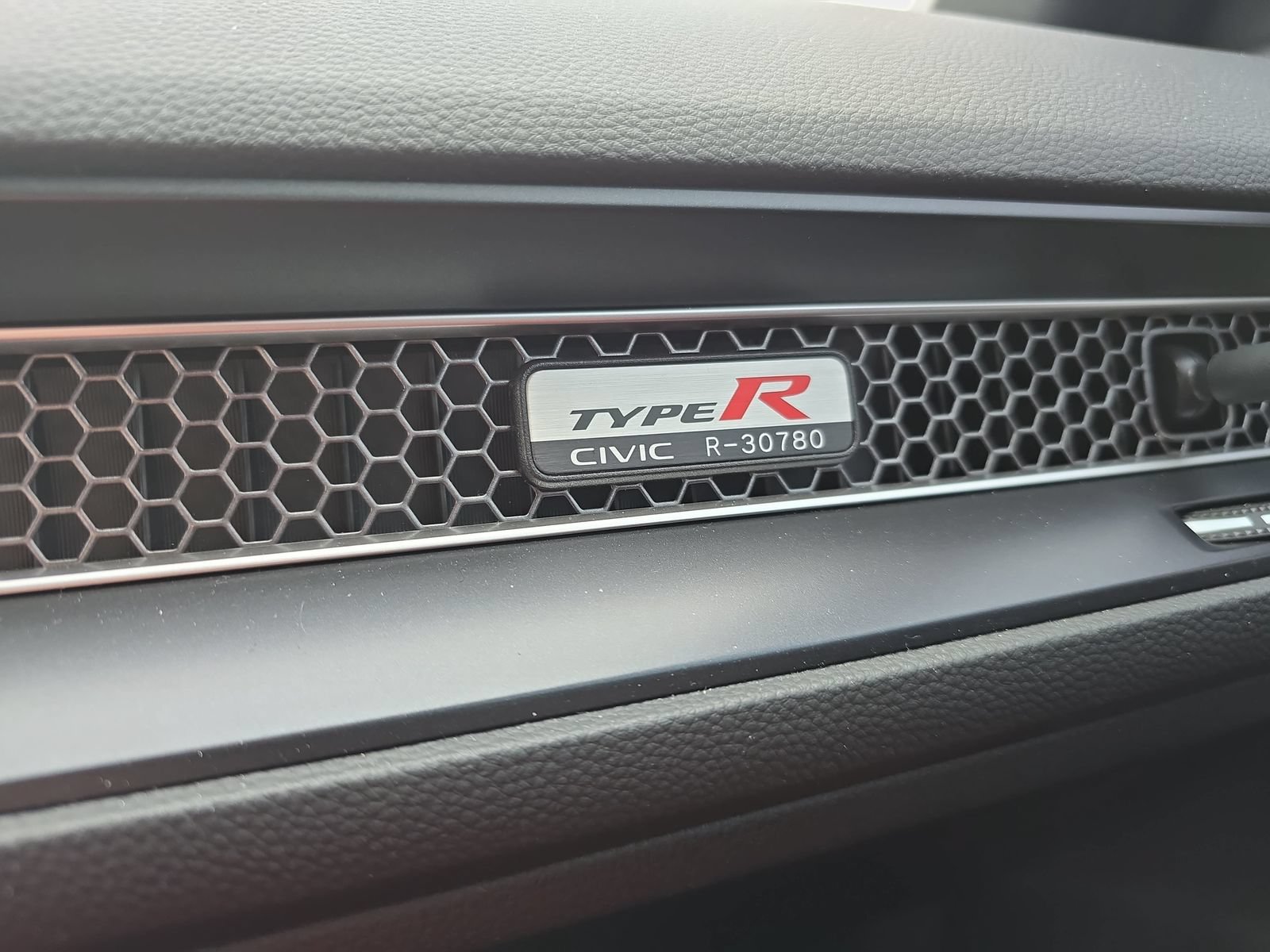 Used 2024 Honda Civic Type R image 17