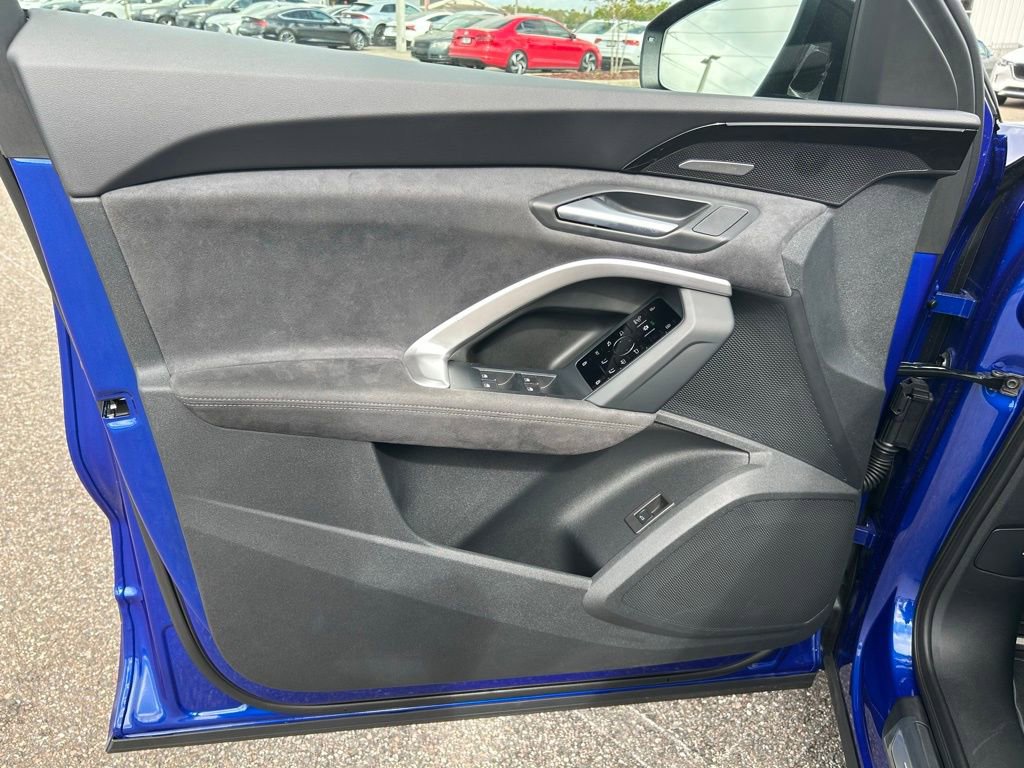 New 2025 Audi SQ5 Premium Plus image 77