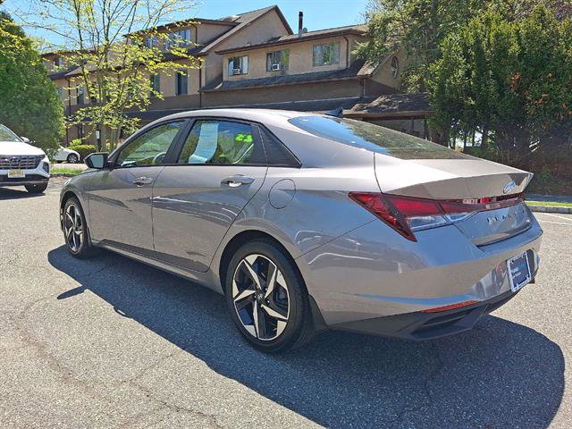 Certified 2023 Hyundai Elantra SEL w/ Convenience Package FWD image 22