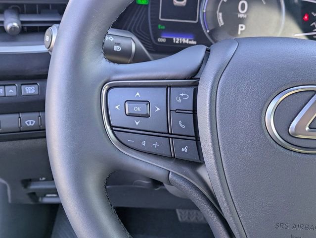 Used 2024 Lexus UX 250h FWD w/ Premium Package image 19