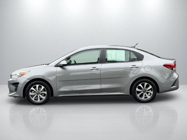 Used 2021 Kia Rio S w/ Technology Package FWD image 4