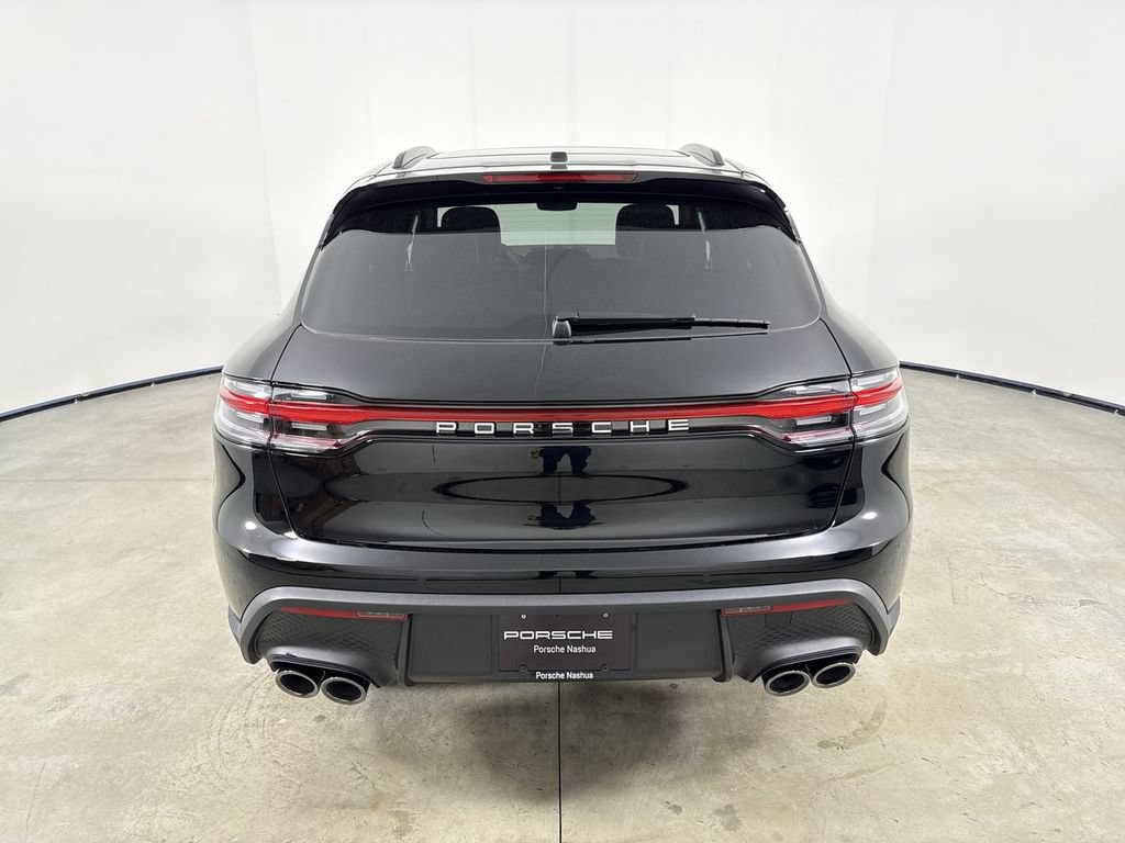 New 2026 Porsche Macan AWD/4WD image 6