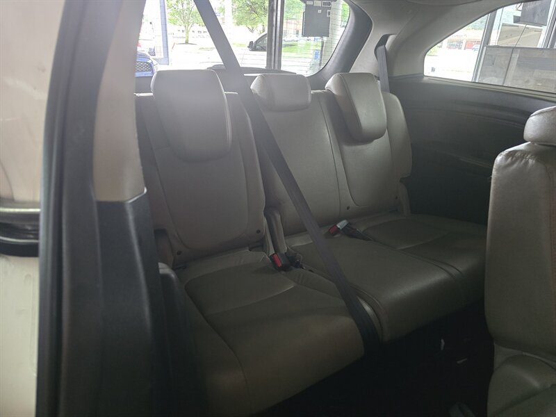 Used 2018 Honda Odyssey EX-L image 19