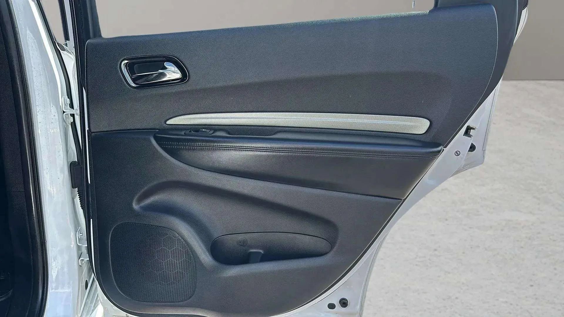 Used 2020 Dodge Durango GT image 28