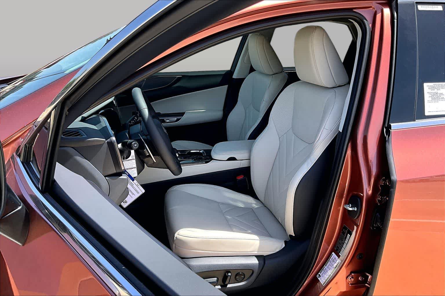 New 2026 Lexus NX 350 AWD w/ Accessory Package (2T) image 9