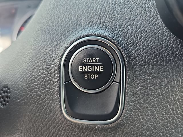 Used 2025 Mercedes-Benz Sprinter 2500 image 25